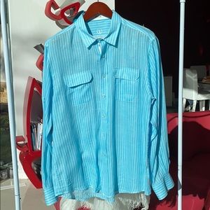 Casual designer button up shirt